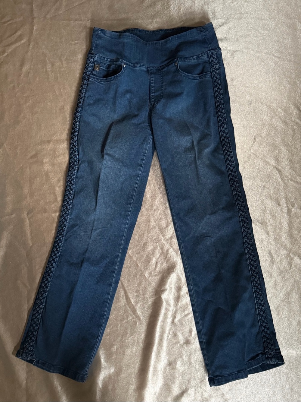 Belle by Kim Gravel Reg TripleLuxe Denim Got it Braid Crop Jean Sz.4 a639676
